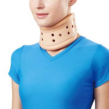 Oppo 4090 Rigid Cervical collar with adjustable-height  Oppo 4090 Rigid Cervical collar with adjustable-height